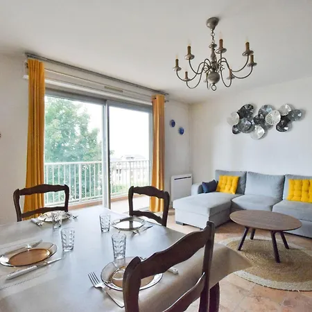 Spacieux Refait A Neuf Avec Balcon Et Garage, Proche Centre-ville - Fr-1-498-108 * Évian-les-Bains